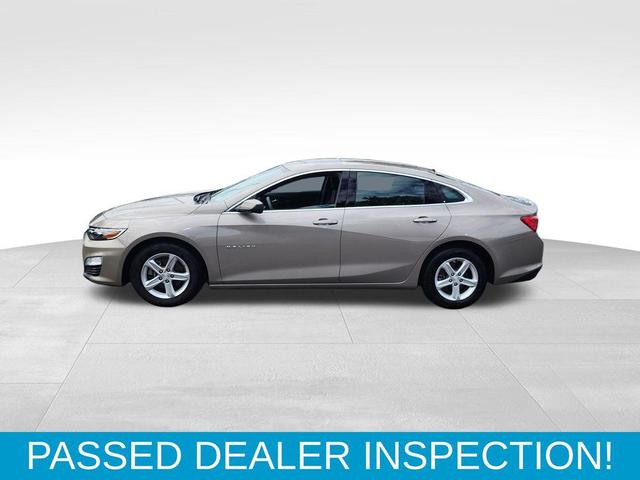 Photo of 2023 Dark Ash Metallic Chevrolet Malibu