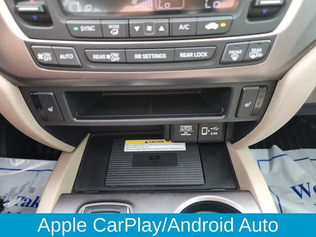 Photo of 2022 Deep Scarlet Pearl Honda Pilot