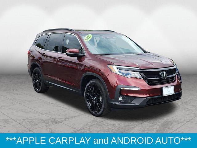 Photo of 2022 Deep Scarlet Pearl Honda Pilot