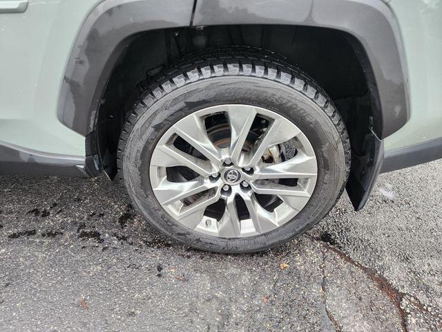 Photo of 2019 Lunar Rock Toyota RAV4