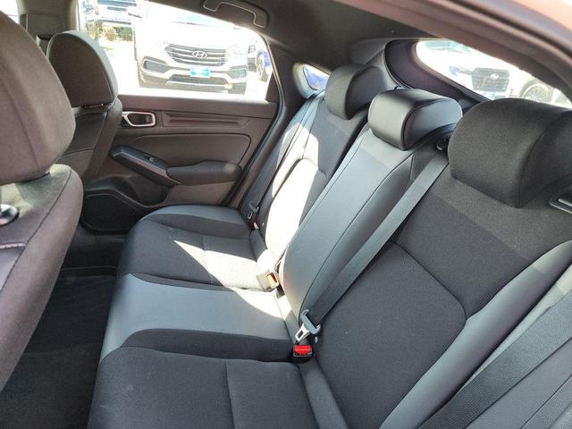 Photo of 2025 Platinum White Pearl Honda Civic