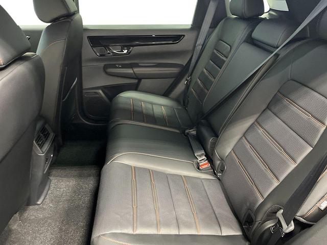Photo of 2026 Gray Honda CR-V Hybrid