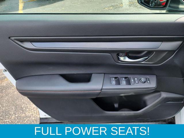 Photo of 2023 Platinum White Pearl Honda CR-V Hybrid