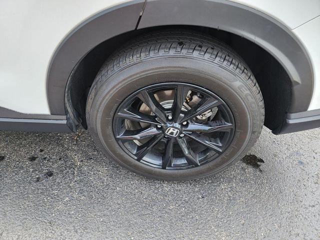 Photo of 2023 Platinum White Pearl Honda CR-V Hybrid