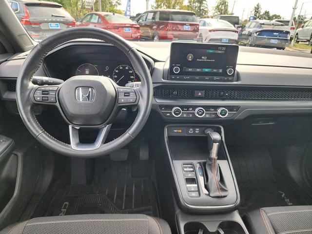 Photo of 2023 Platinum White Pearl Honda CR-V Hybrid