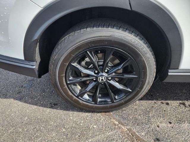 Photo of 2023 Platinum White Pearl Honda CR-V Hybrid