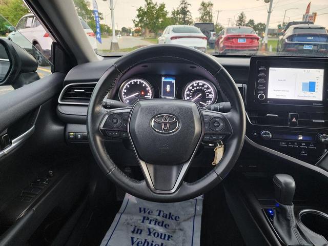 Photo of 2024 Midnight Black Metallic Toyota Camry