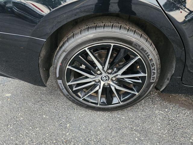 Photo of 2024 Midnight Black Metallic Toyota Camry