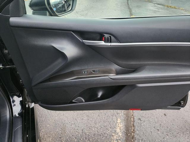 Photo of 2024 Midnight Black Metallic Toyota Camry