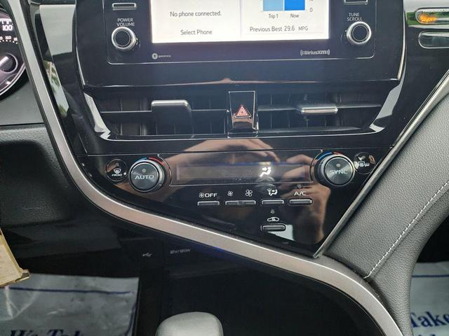 Photo of 2024 Midnight Black Metallic Toyota Camry