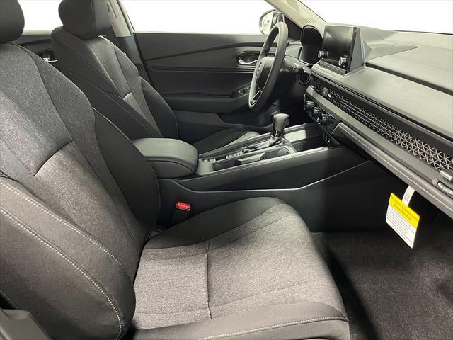 Photo of 2025 Silver Metallic Honda Accord