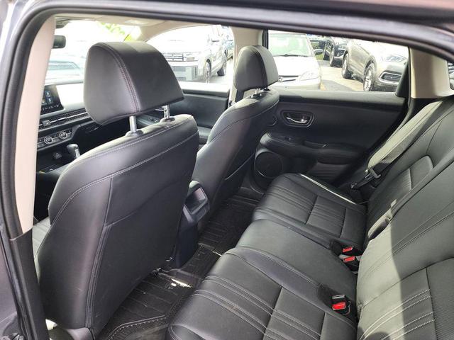 Photo of 2023 Modern Steel Metallic Honda HR-V