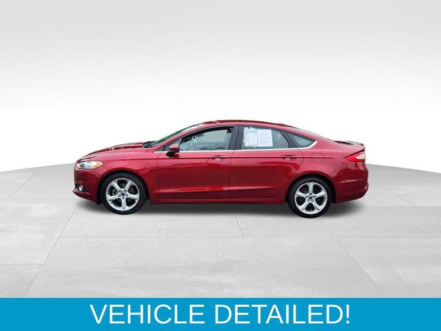 Photo of 2016 Ruby Red Metallic Tinted Clearcoat Ford Fusion