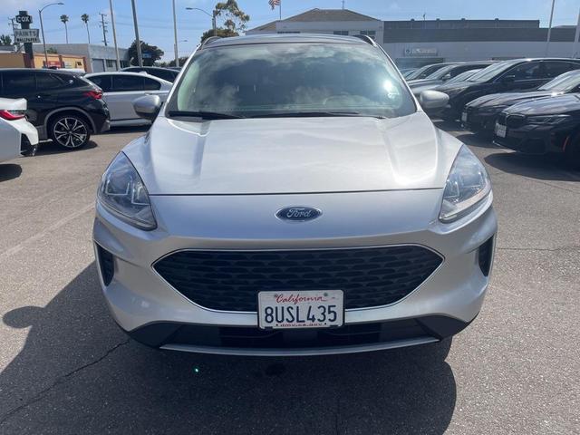 Photo of 2020 Ingot Silver Ford Escape