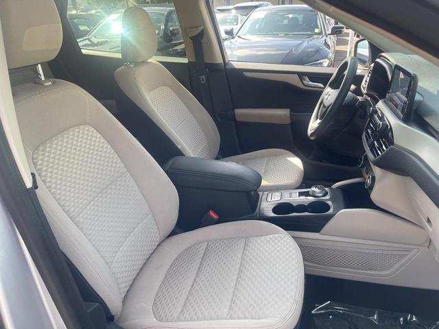 Photo of 2020 Ingot Silver Ford Escape
