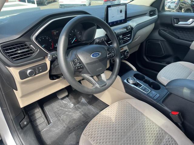 Photo of 2020 Ingot Silver Ford Escape