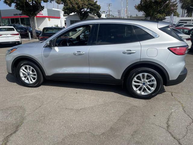 Photo of 2020 Ingot Silver Ford Escape