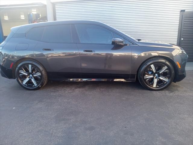 Photo of 2022 Sophisto Grey BMW iX