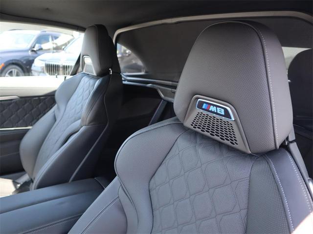 Photo of 2022 Black Sapphire Metallic BMW M8