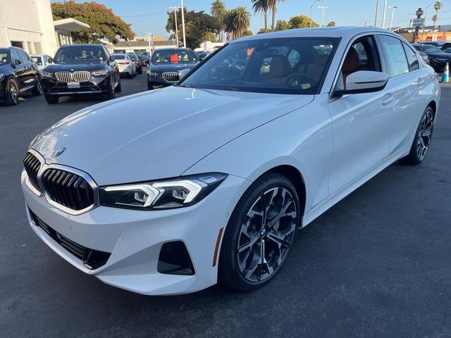 Photo of 2025 Alpine White BMW 330