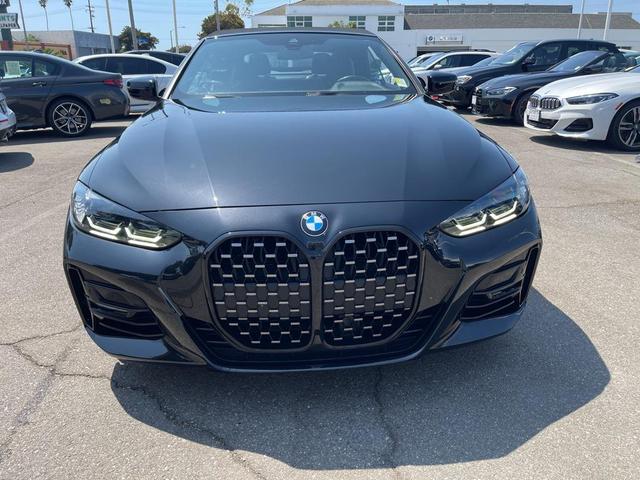 Photo of 2023 Black Sapphire Metallic BMW 430