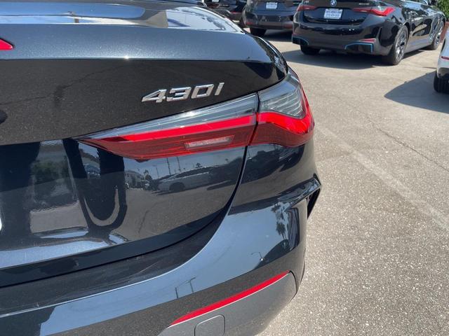 Photo of 2023 Black Sapphire Metallic BMW 430