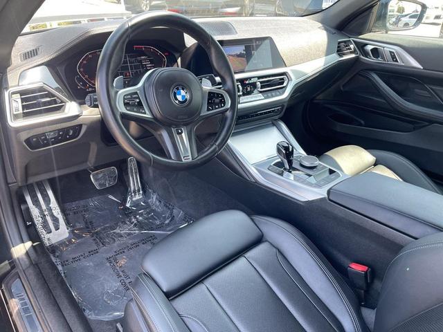 Photo of 2023 Black Sapphire Metallic BMW 430