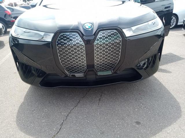 Photo of 2024 Black Sapphire Metallic BMW iX
