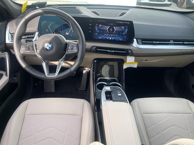 Photo of 2025 San Remo Green Metallic BMW X1
