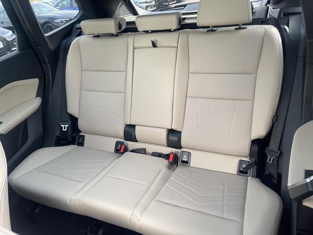 Photo of 2025 San Remo Green Metallic BMW X1