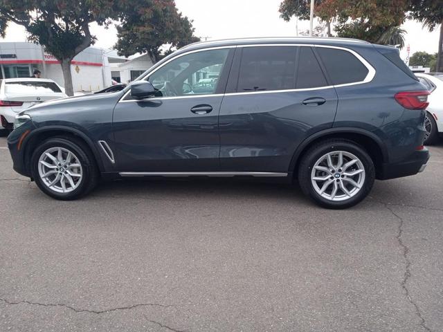 Photo of 2020 Arctic Gray Metallic BMW X5