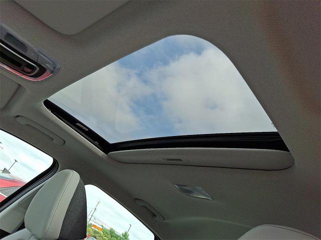 Photo of 2025 Abyss Black Hyundai ELANTRA
