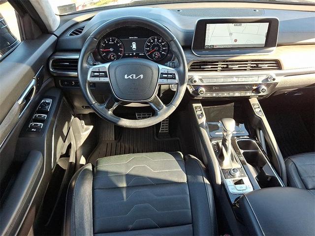 Photo of 2022 Ebony Black Kia Telluride