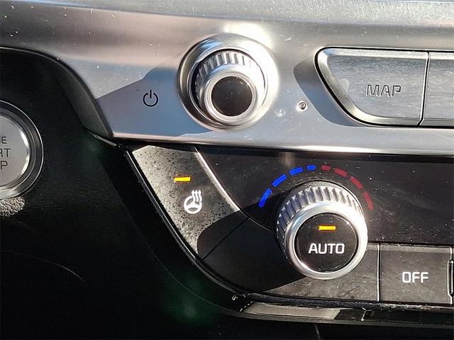 Photo of 2022 Ebony Black Kia Telluride
