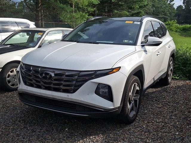 Photo of 2023 Serenity White Pearl Hyundai TUCSON