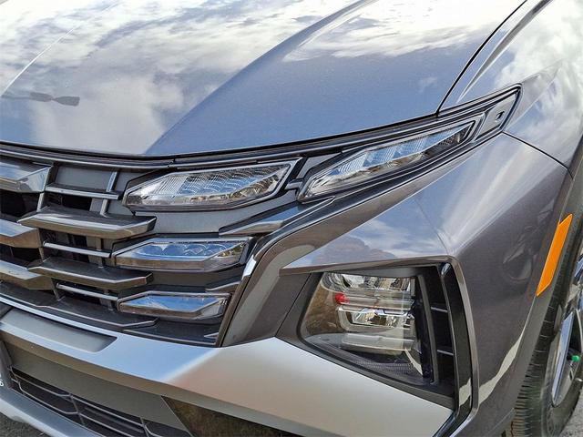 Photo of 2025 Titan Gray Hyundai TUCSON Hybrid