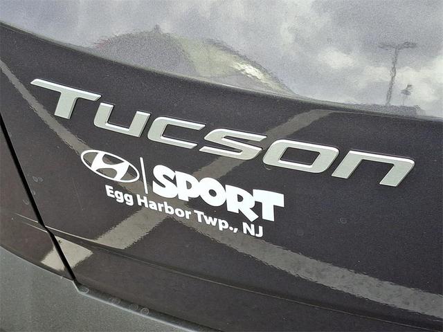 Photo of 2025 Titan Gray Hyundai TUCSON Hybrid