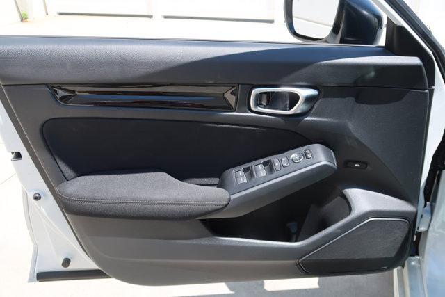 Photo of 2025 Platinum White Pearl Honda Civic Hybrid