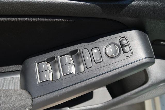 Photo of 2025 Platinum White Pearl Honda Civic Hybrid