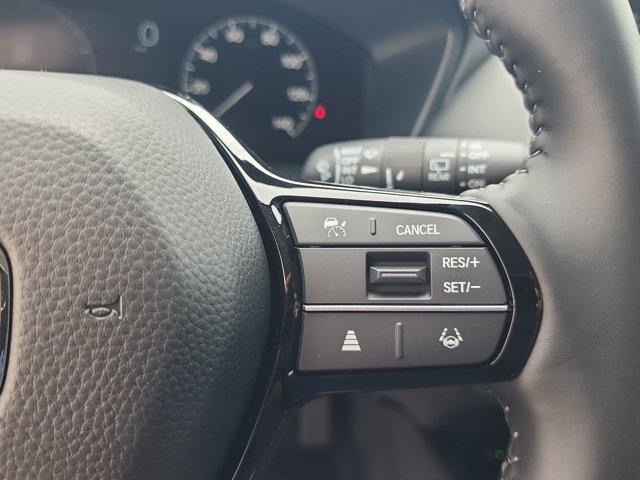 Photo of 2026 Platinum White Pearl Honda HR-V