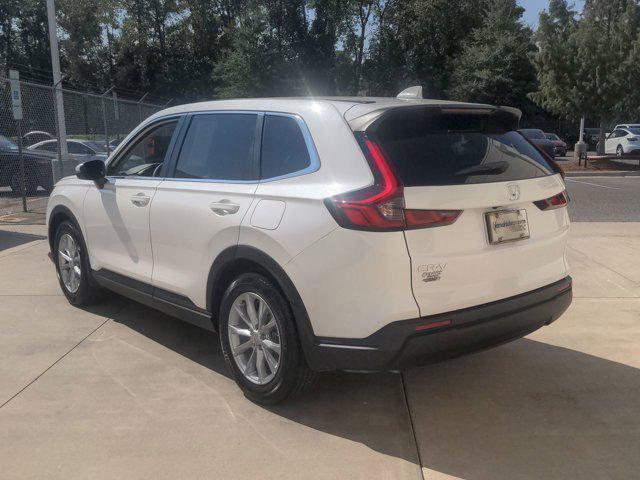 Photo of 2025 Platinum White Pearl Honda CR-V