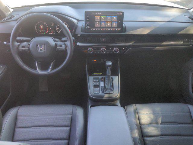 Photo of 2025 Platinum White Pearl Honda CR-V