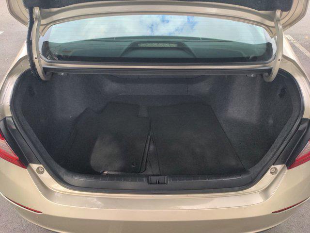 Photo of 2020 Champagne Frost Pearl Honda Accord
