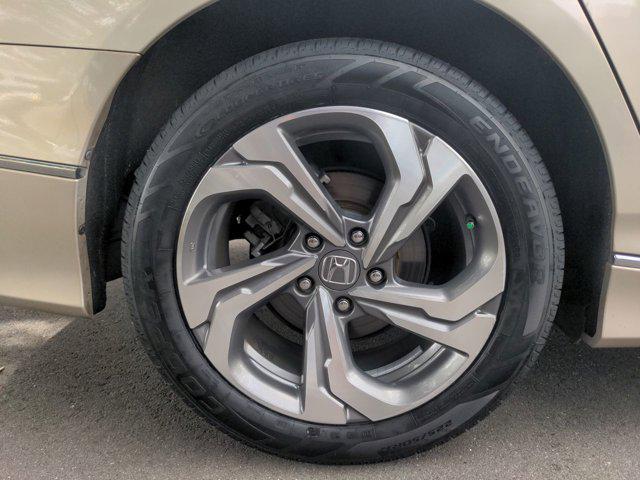 Photo of 2020 Champagne Frost Pearl Honda Accord