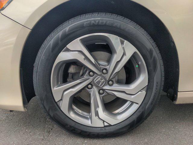 Photo of 2020 Champagne Frost Pearl Honda Accord
