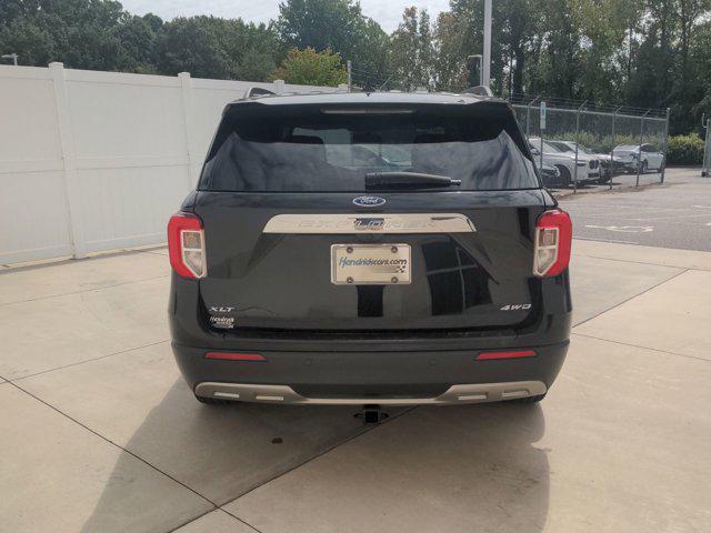 Photo of 2021 Agate Black Metallic Ford Explorer
