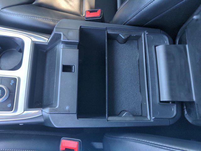 Photo of 2021 Agate Black Metallic Ford Explorer