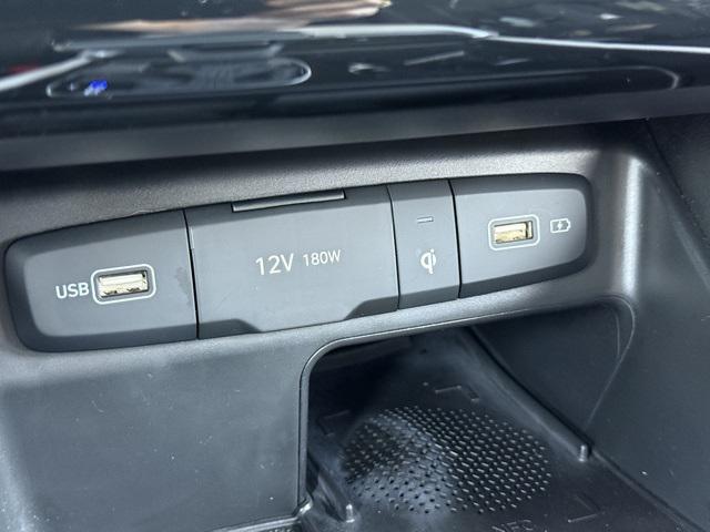 Photo of 2024 Shimmering Silver Hyundai TUCSON