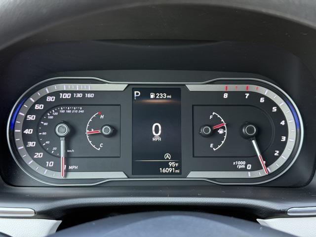 Photo of 2024 Shimmering Silver Hyundai TUCSON