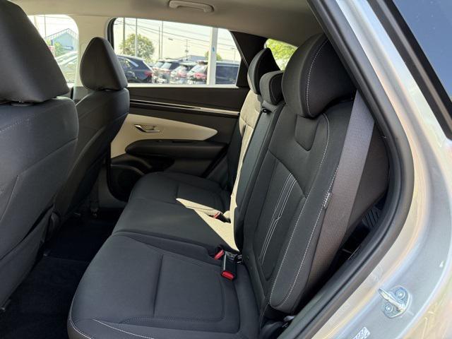 Photo of 2024 Shimmering Silver Hyundai TUCSON